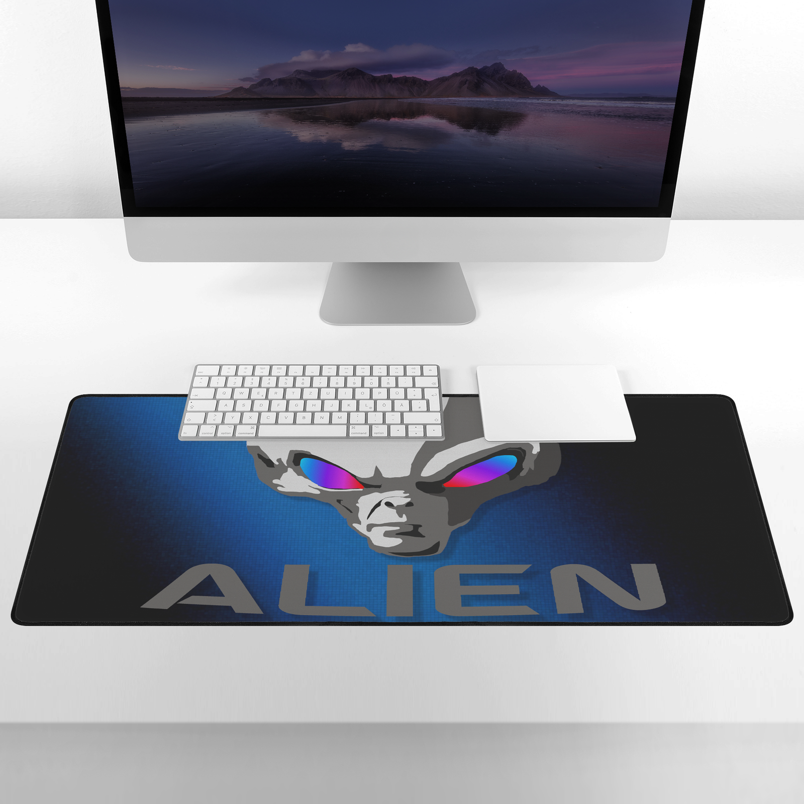 aliendm1_DeskMat_XL_Overhead_Mockup.png