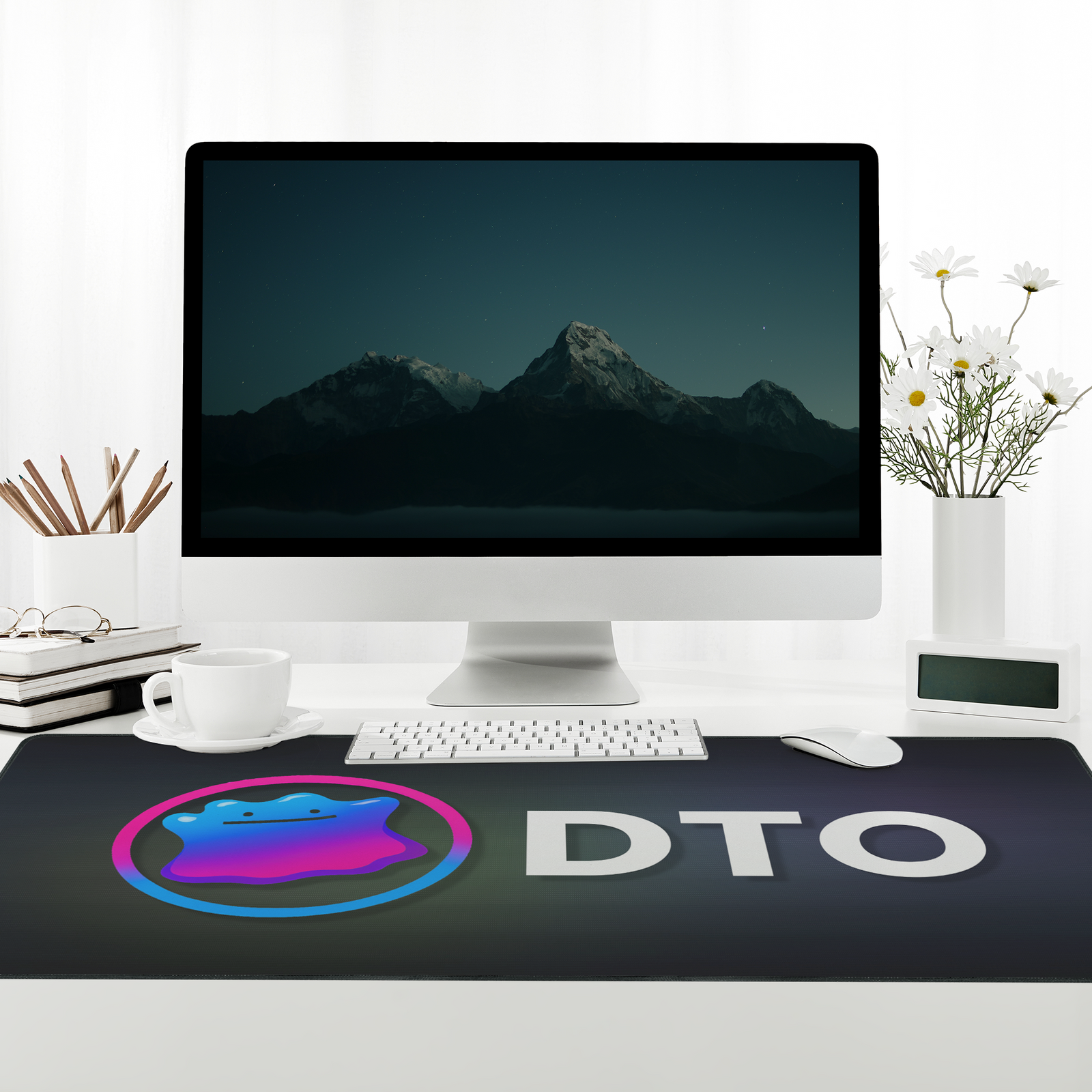 dtodm1_DeskMat_XL_Overhead_Workdesk_Mockup.png