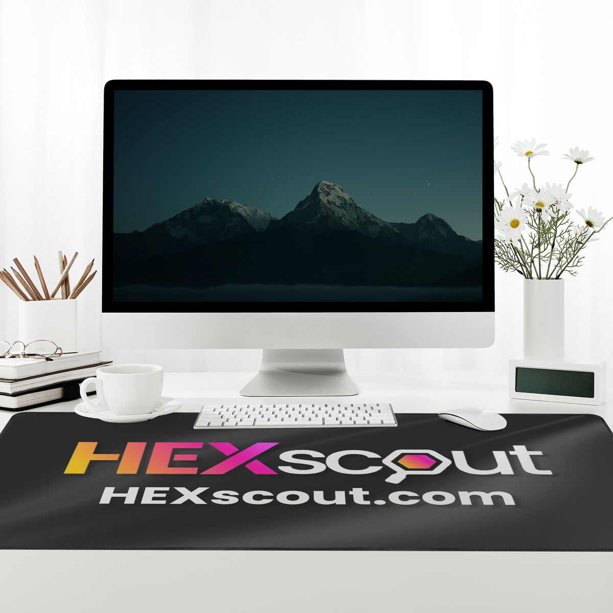 hsdm1_DeskMat_XL_Overhead_Workdesk_Mockup.png