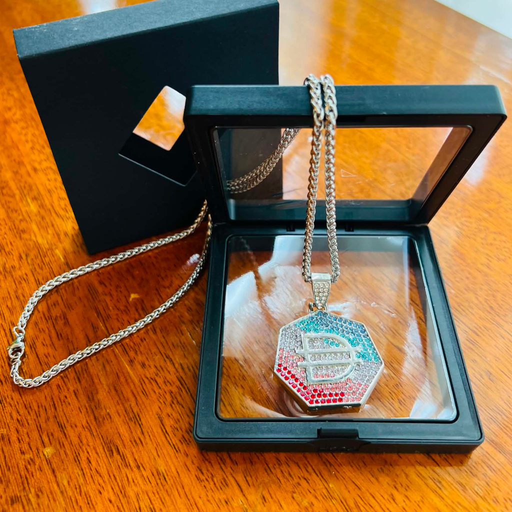 pDAI - Luxury Handmade Pendant Chain
