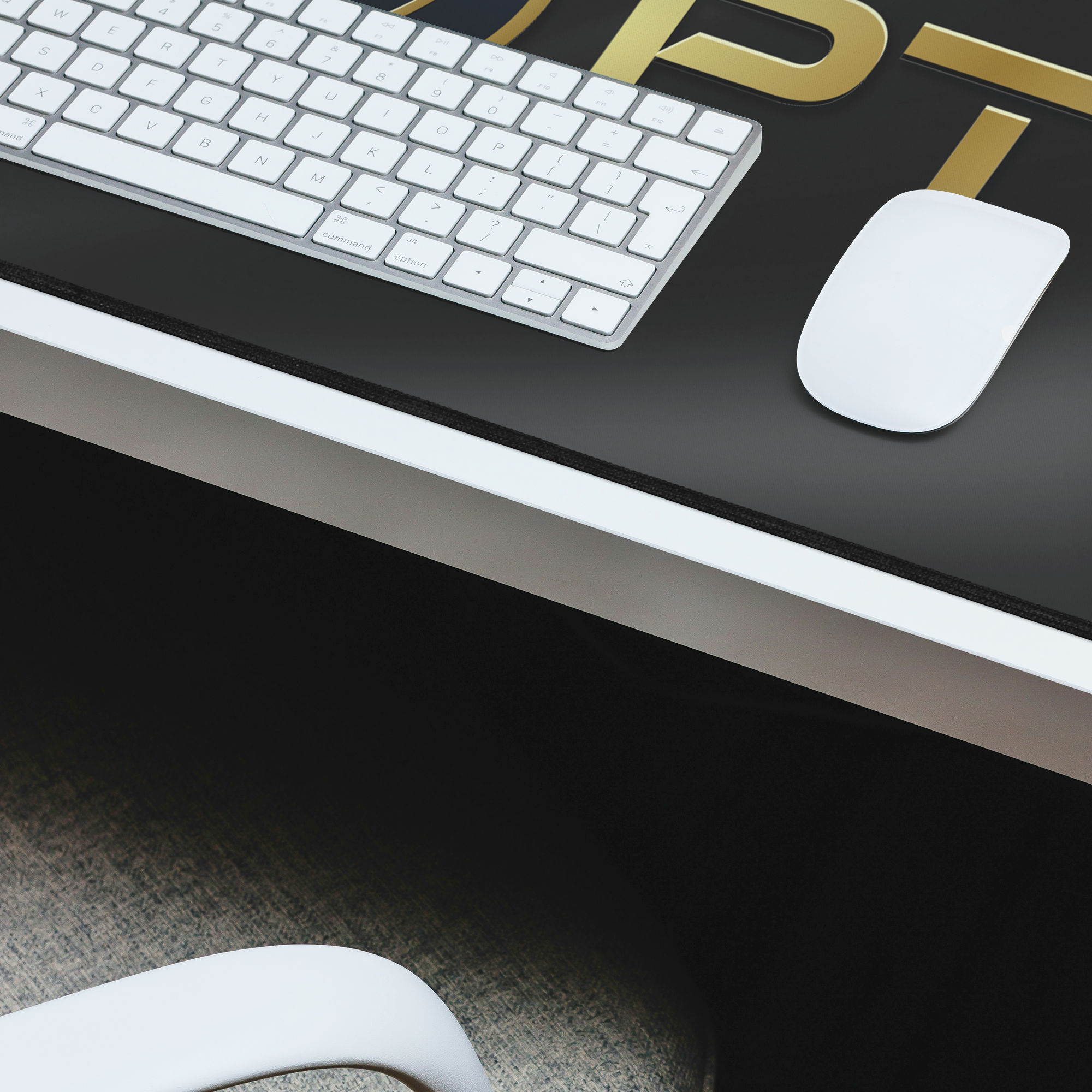 ptgcdm5_Deskmat_XL_Closeup_Master_Mockup.png