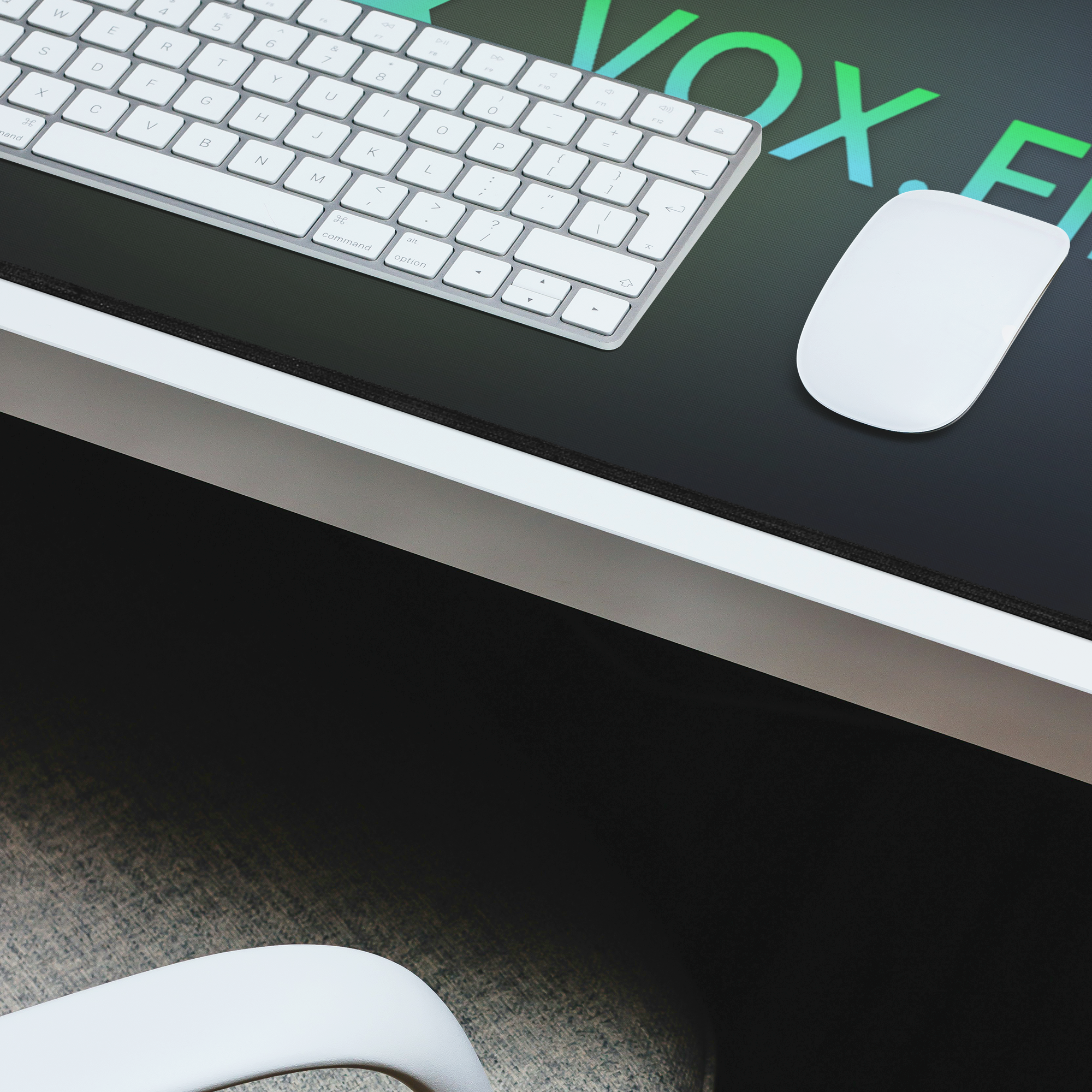 voxdm1_Deskmat_XL_Closeup_Master_Mockup.png