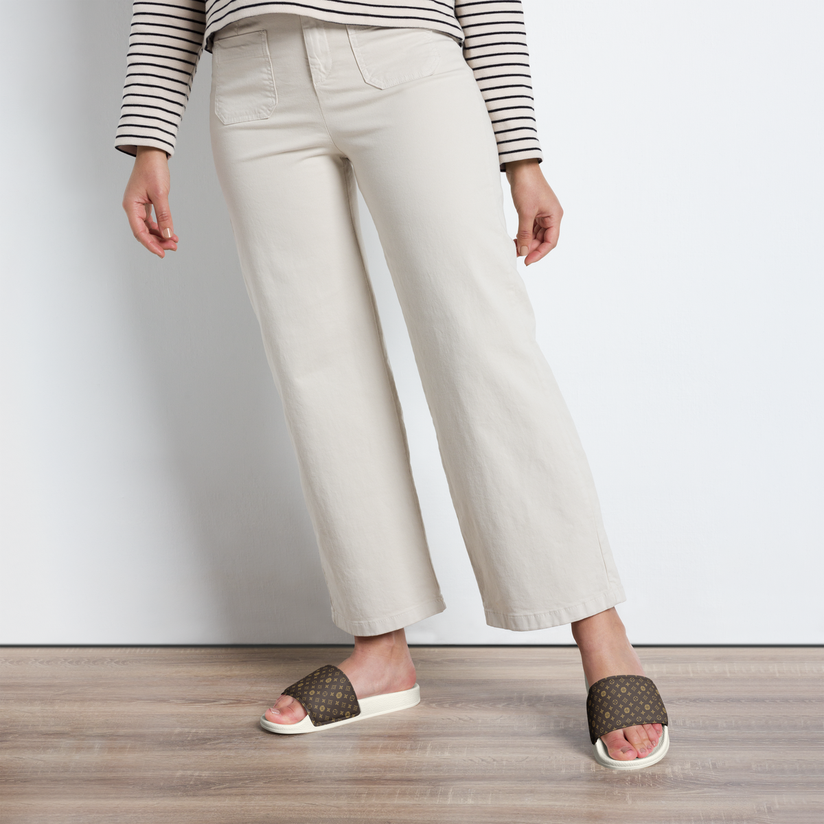 Designer PULSECHAIN - Women&#39;s Slides - The Pulsican Store